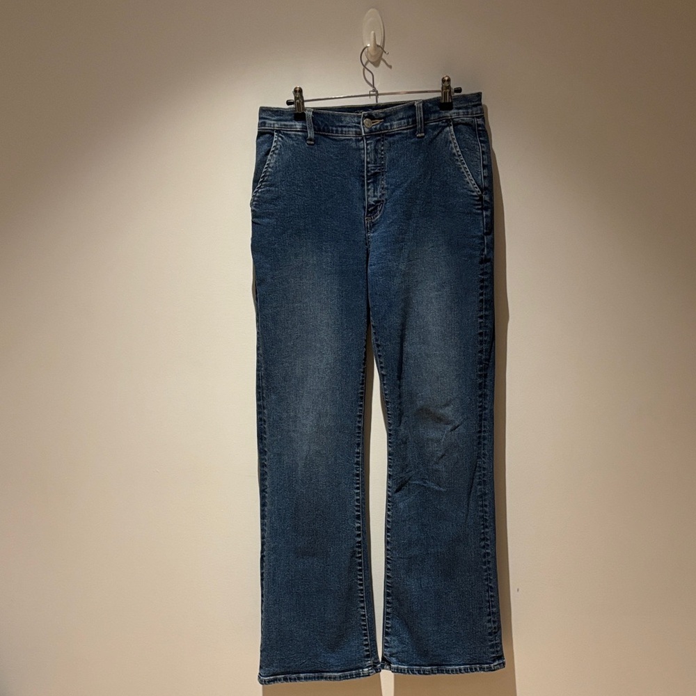 Stylish Blue Straight Leg Women's Jeans